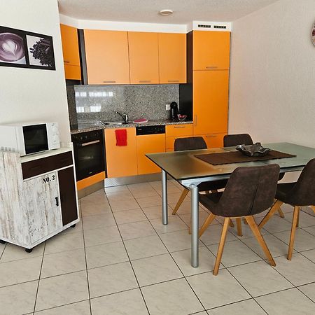 Haus Artemis Lägenhet Saas-Grund Exteriör bild